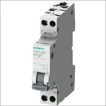 SIEMENS 5SV60166KK20 Leitungsschutzschalter mit Zusatzgeraet