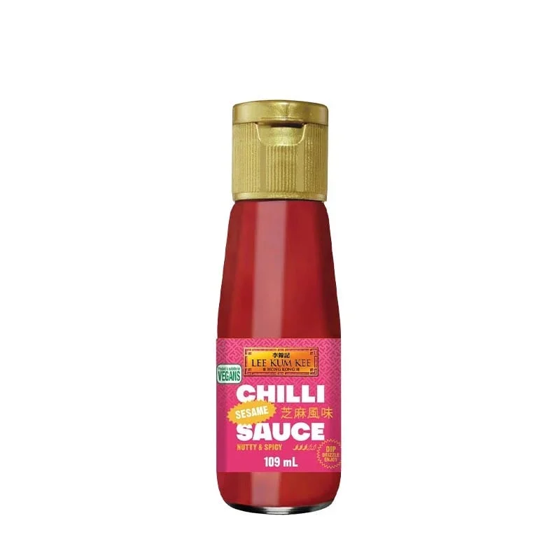 Chilisås med sesam Lee Kum Kee 135g